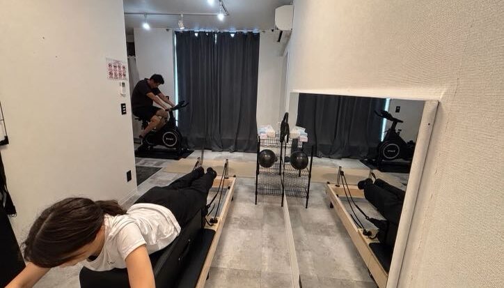 ハイドジム薬院店のオールインワンラック